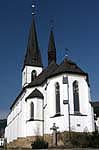neugotische Kirche in Düdinghausen